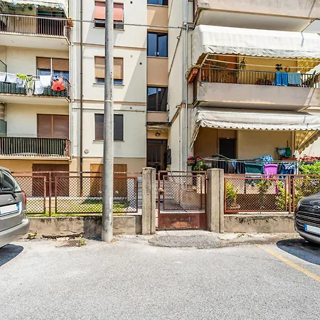 Cozy Near Venice With Balcony! Apartment