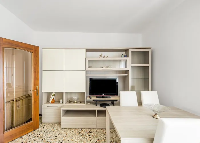 Apartmán Cozy Near Venice With Balcony!