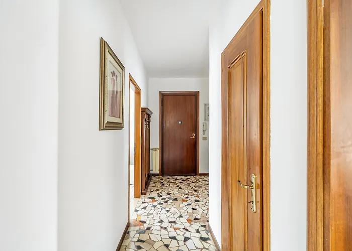 Apartmán Cozy Near Venice With Balcony! *